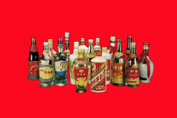 龙马潭区回收十八老酒.jpg
